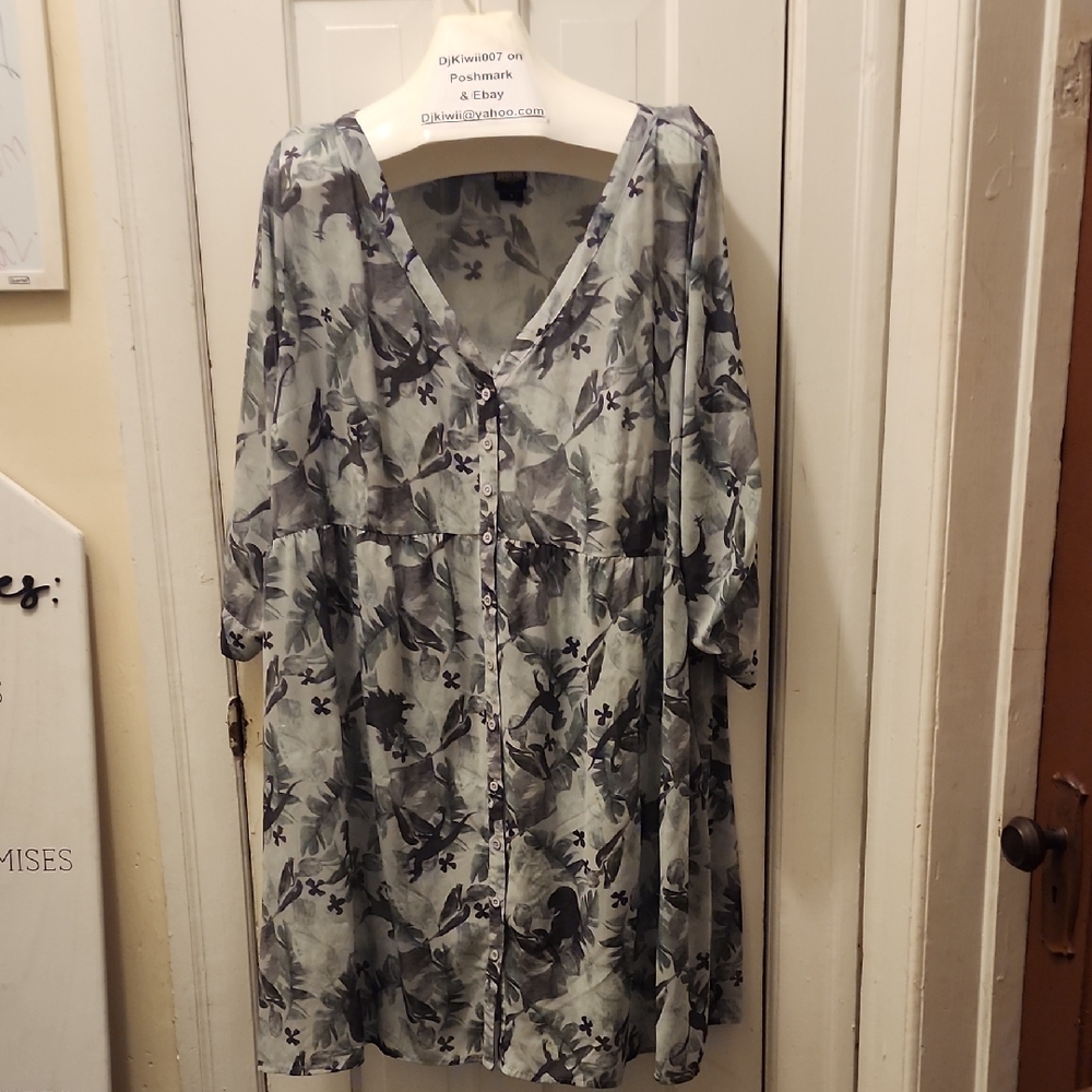 5/$25 4x [Torrid] Jurassic Park Sheer Button Up Tunic B1